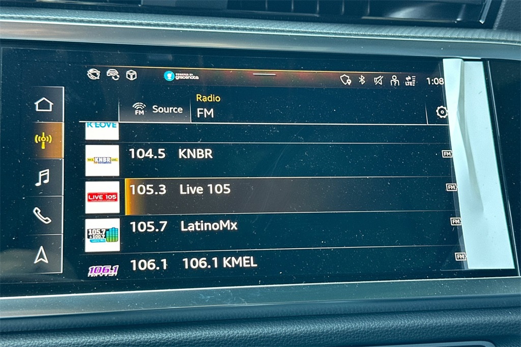 Vehicle image 15 of 23