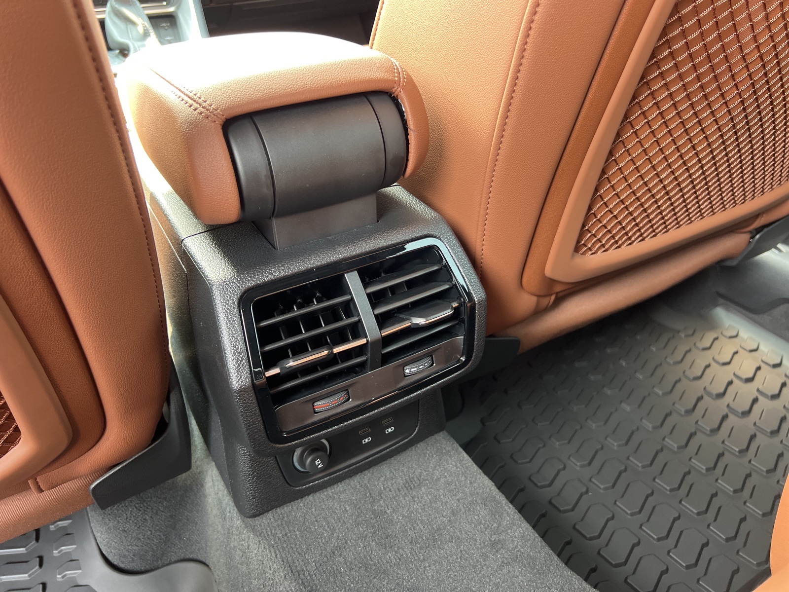 2025 Audi Q3 S Line Premium Plus Image 15 of 16