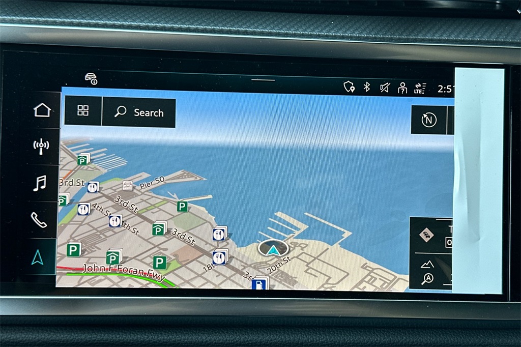 Vehicle image 16 of 23