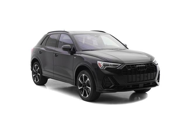 2025 Audi Q3 S Line Premium Plus Image 2 of 17