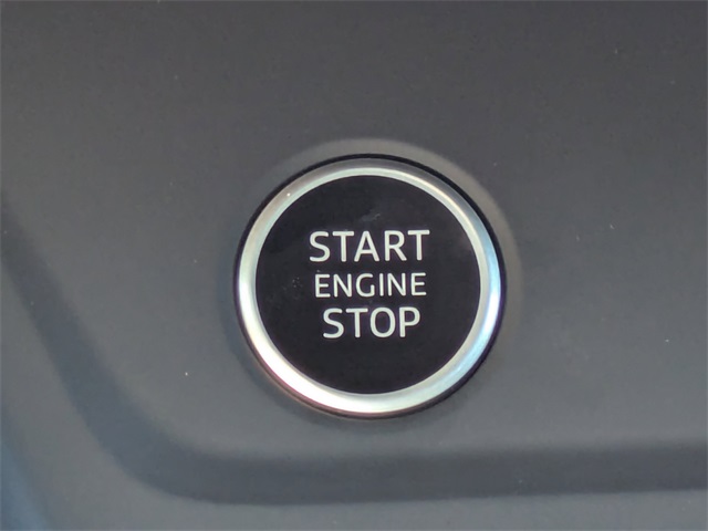 2025 Audi Q3 S Line Premium Plus Image 16 of 30