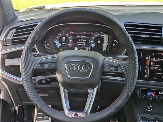 2025 Audi Q3 S Line Premium Plus Image 15 of 30