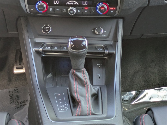 2025 Audi Q3 S Line Premium Plus Image 18 of 30