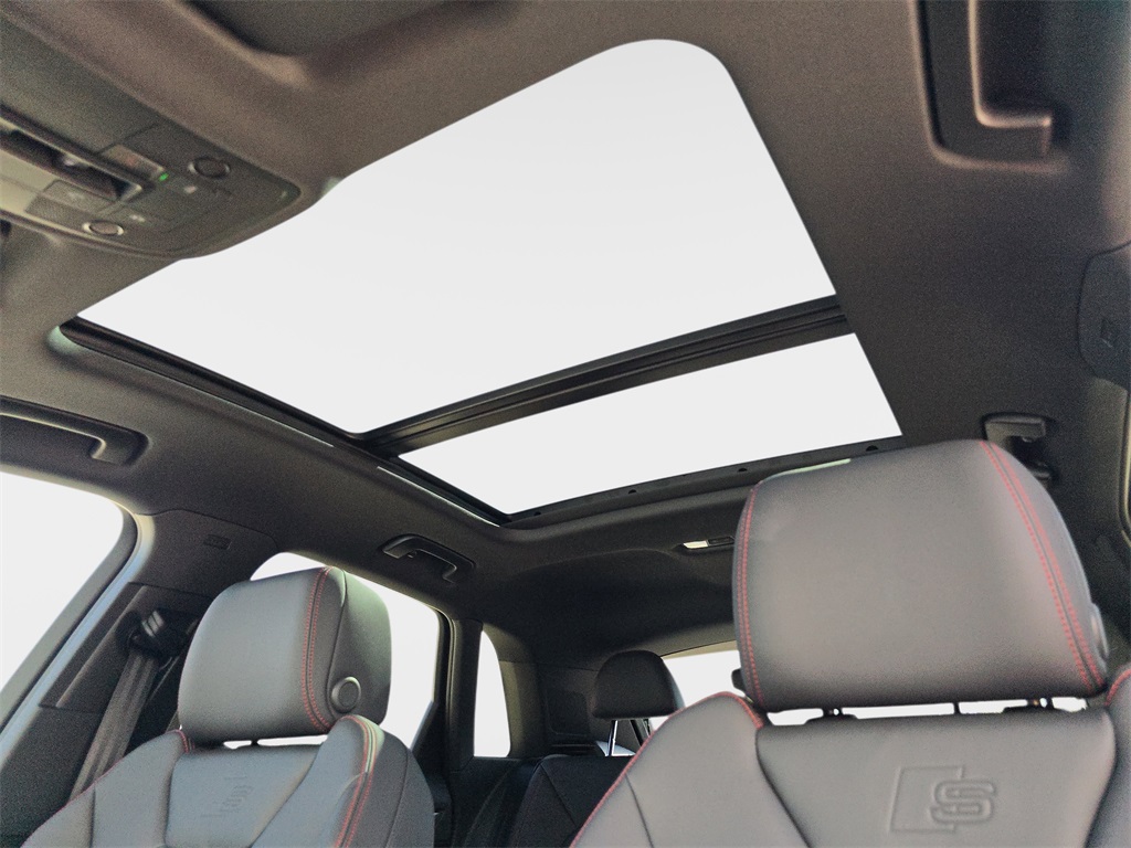 2025 Audi Q3 S Line Premium Plus Image 16 of 35