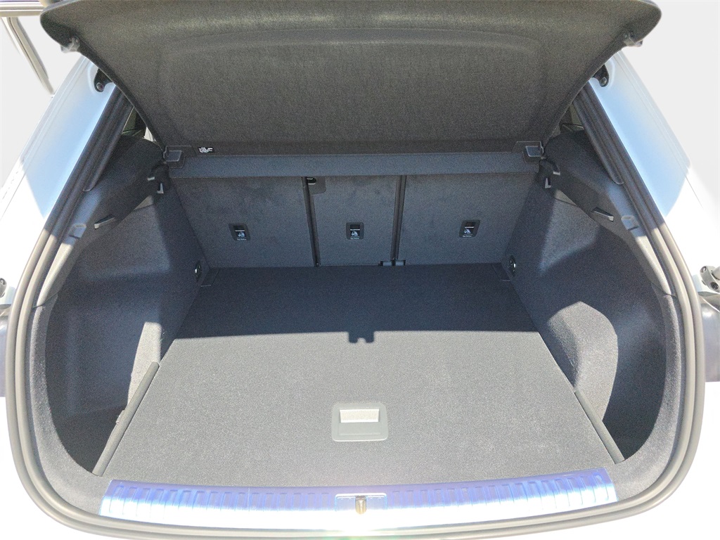 2025 Audi Q3 S Line Premium Plus Image 11 of 36