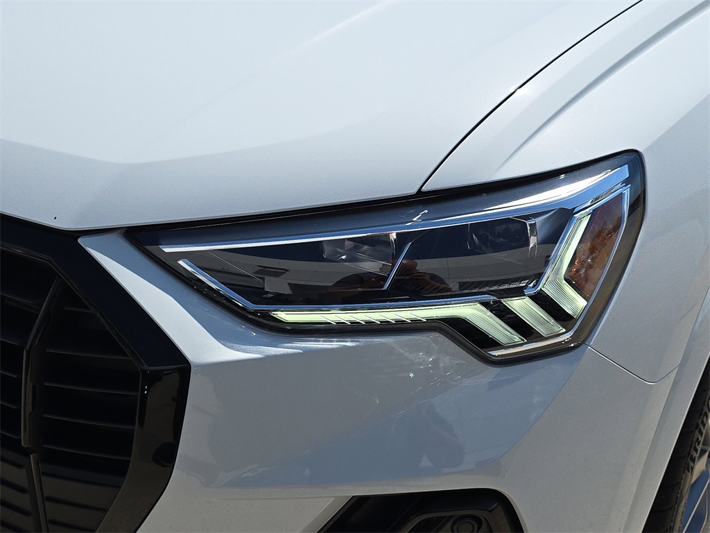 2025 Audi Q3 S Line Premium Plus Image 32 of 36