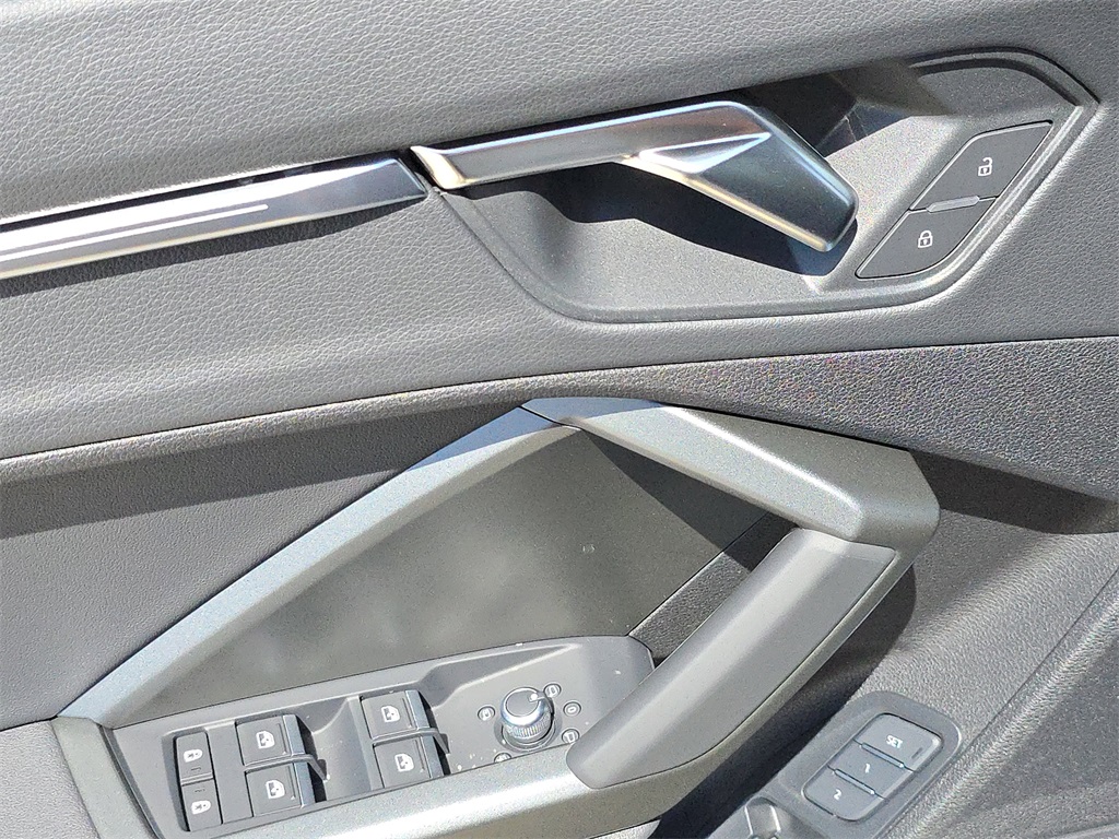 2025 Audi Q3 S Line Premium Plus Image 33 of 36