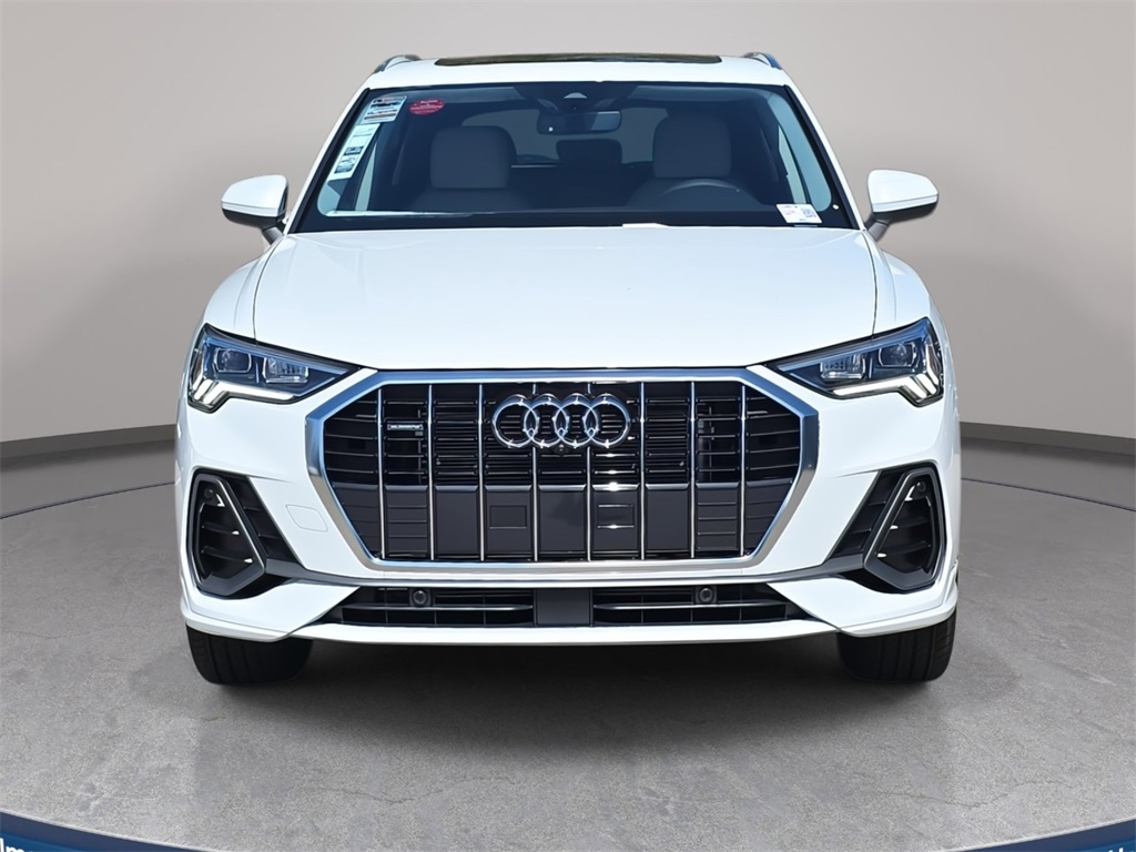 2025 Audi Q3 S Line Premium Plus Image 2 of 35