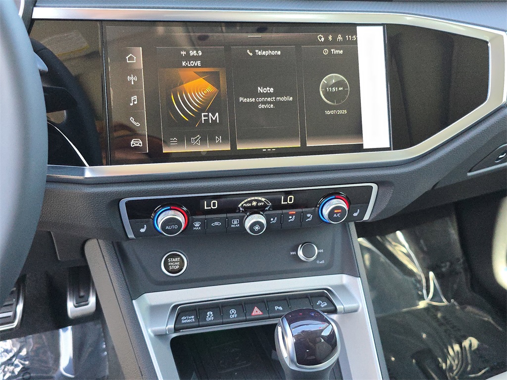 2025 Audi Q3 S Line Premium Plus Image 24 of 35