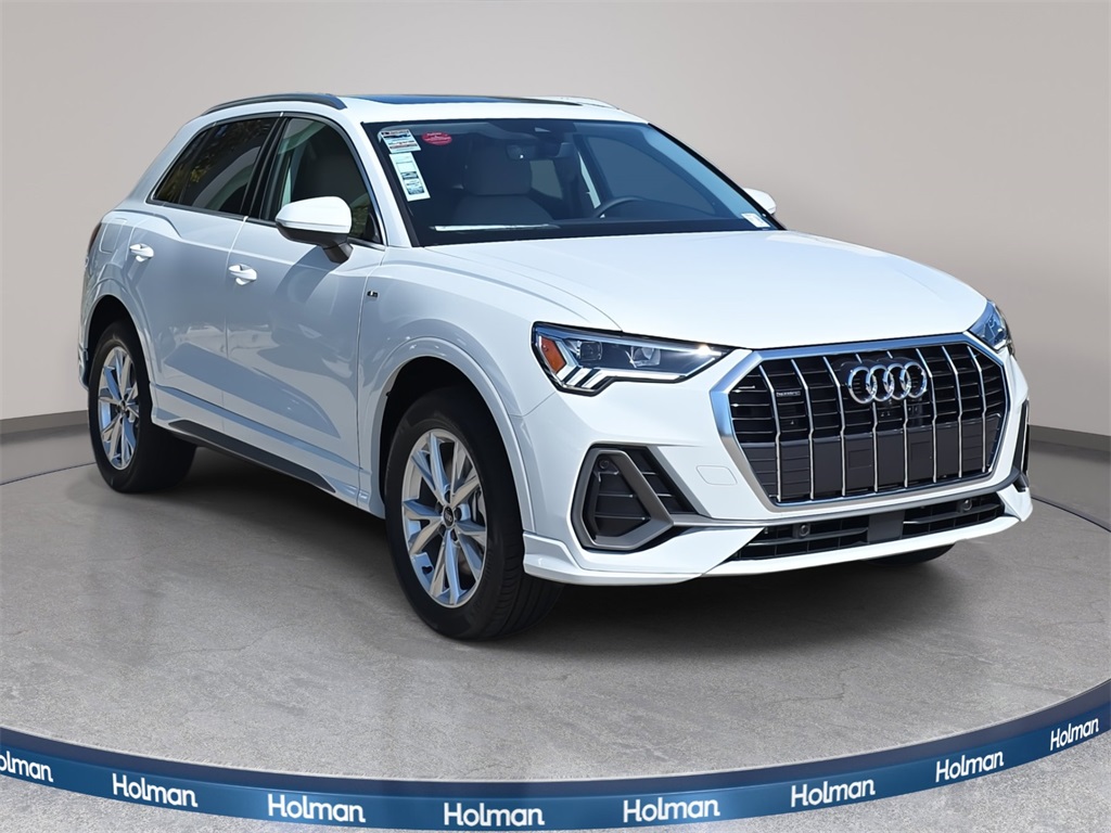 2025 Audi Q3 S Line Premium Plus Image 3 of 35