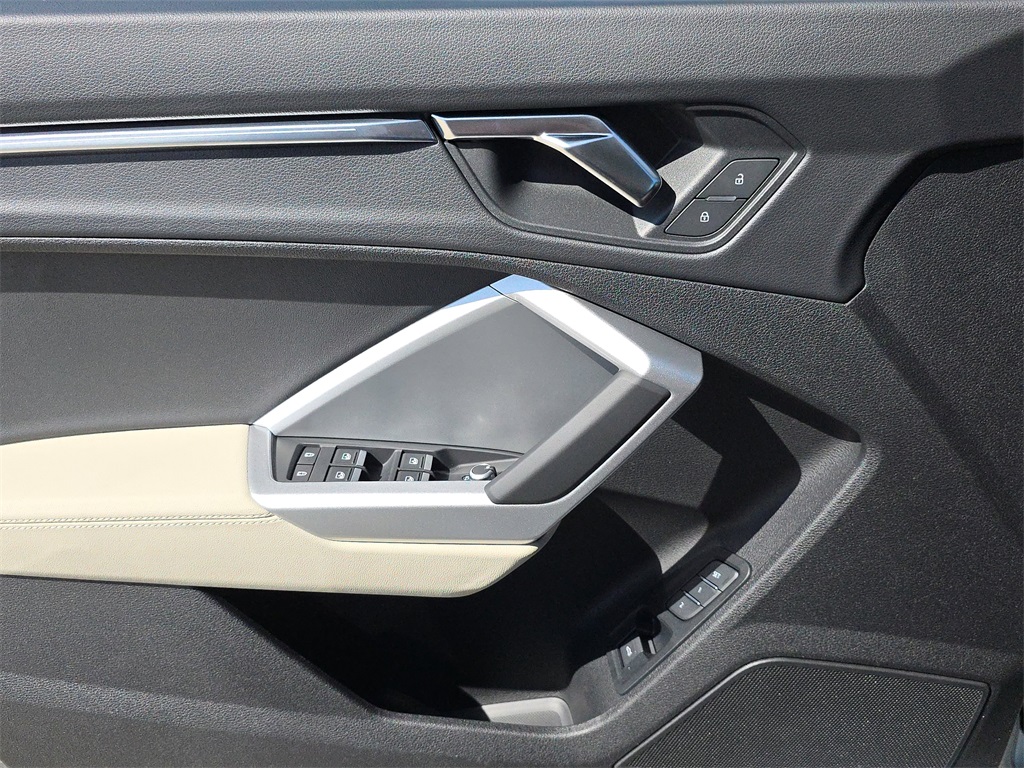 2025 Audi Q3 S Line Premium Plus Image 27 of 35