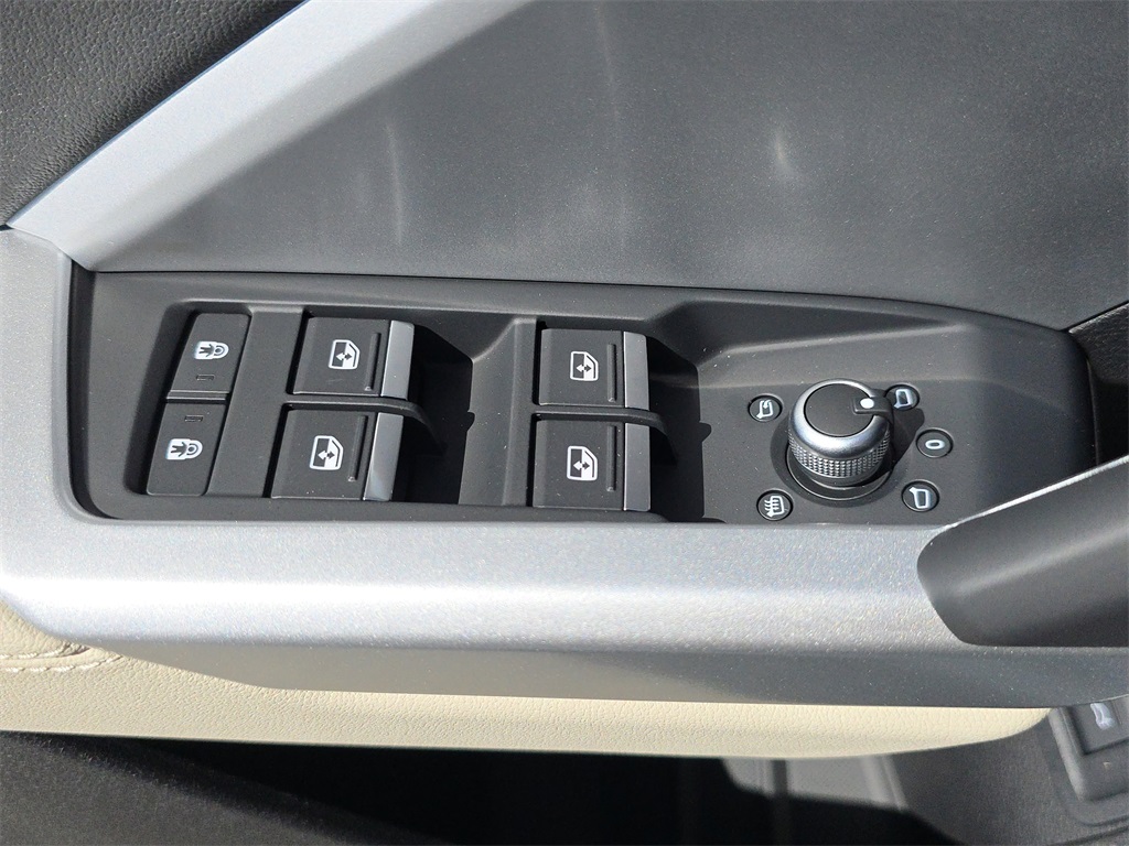 2025 Audi Q3 S Line Premium Plus Image 31 of 35