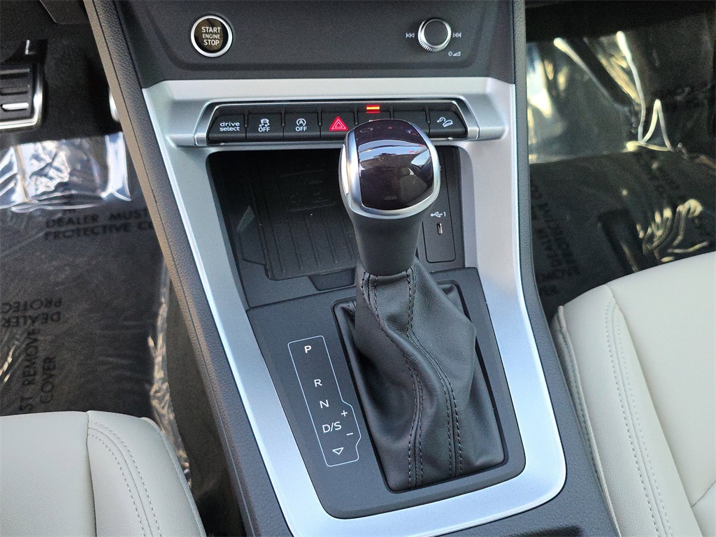 2025 Audi Q3 S Line Premium Plus Image 26 of 35