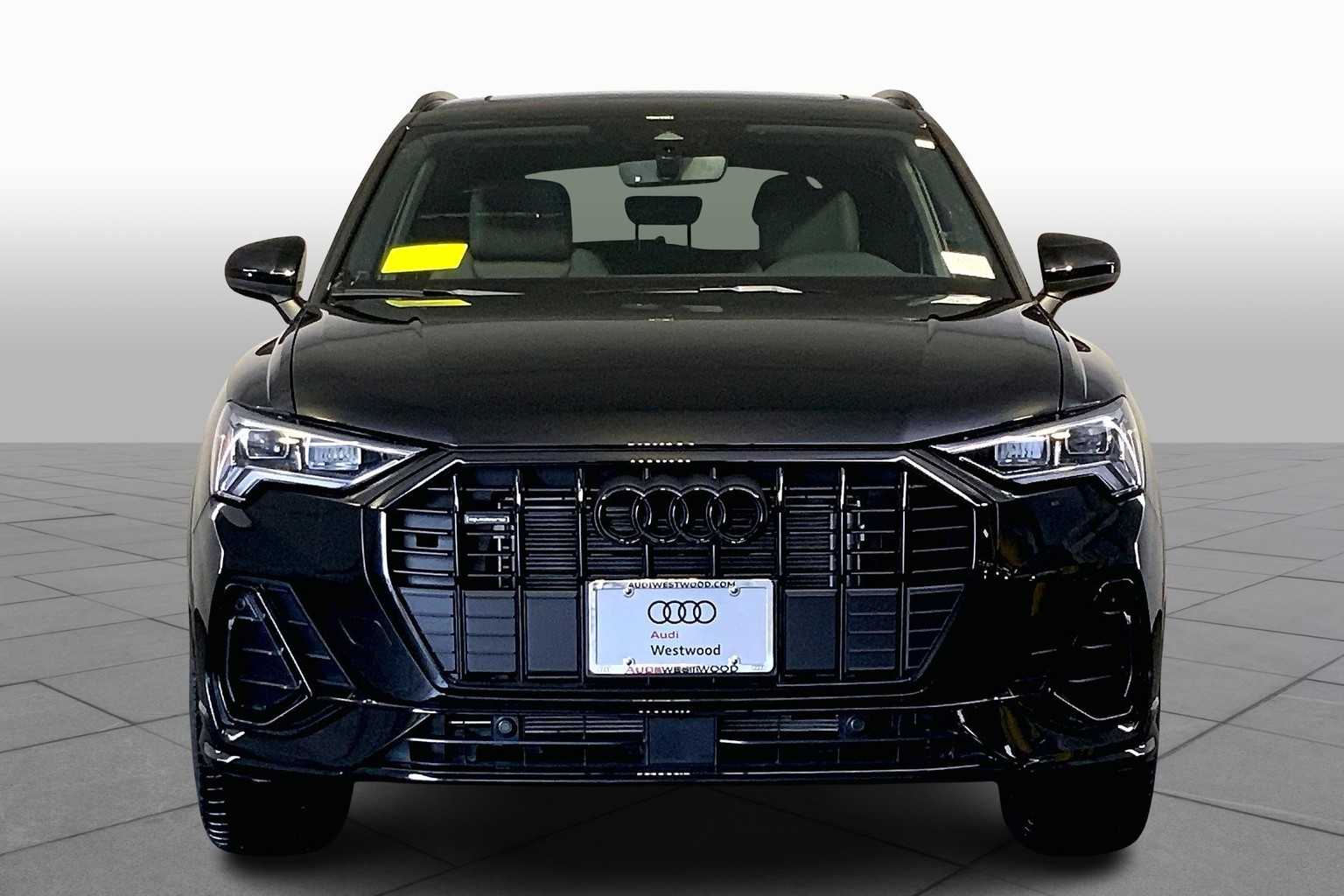 Vehicle image 2 of 19