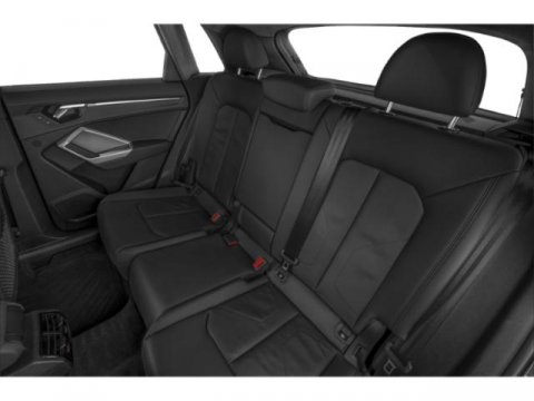 Vehicle image 11 of 17