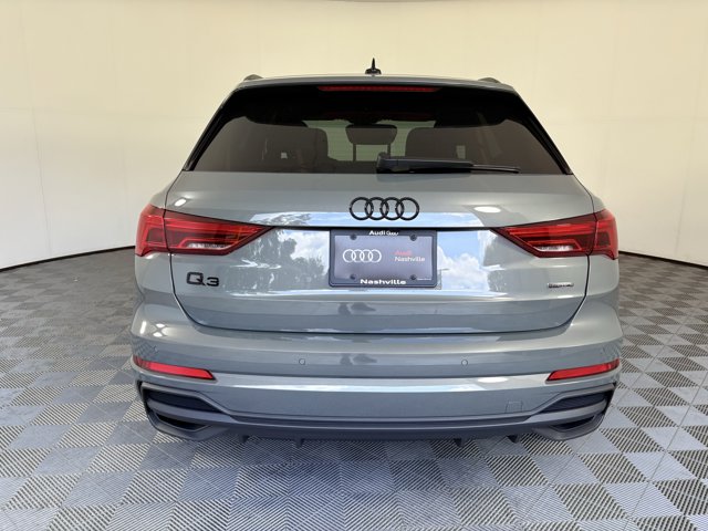 Vehicle image 6 of 28