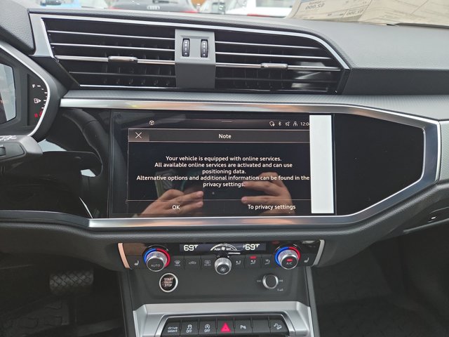 2025 Audi Q3 S Line Premium Image 15 of 24