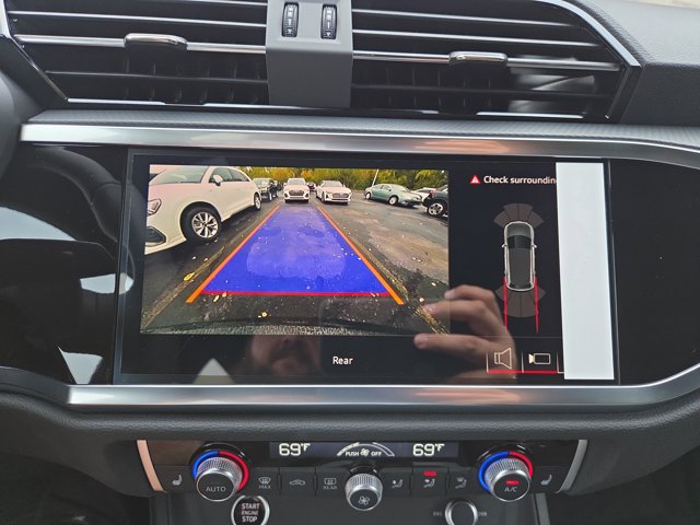 2025 Audi Q3 S Line Premium Image 17 of 24