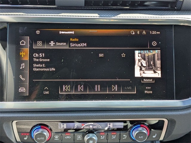 Vehicle image 13 of 19