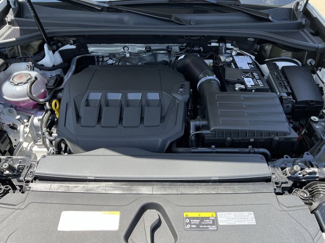 Vehicle image 10 of 37