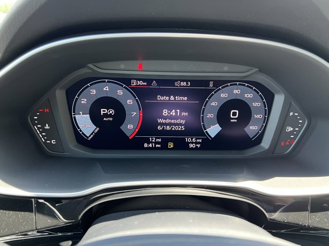 Vehicle image 19 of 37