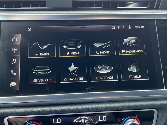 Vehicle image 33 of 37