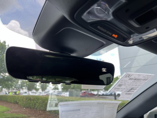 Vehicle image 37 of 37