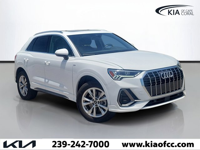 2025 Audi Q3 S Line Premium Image 3 of 34