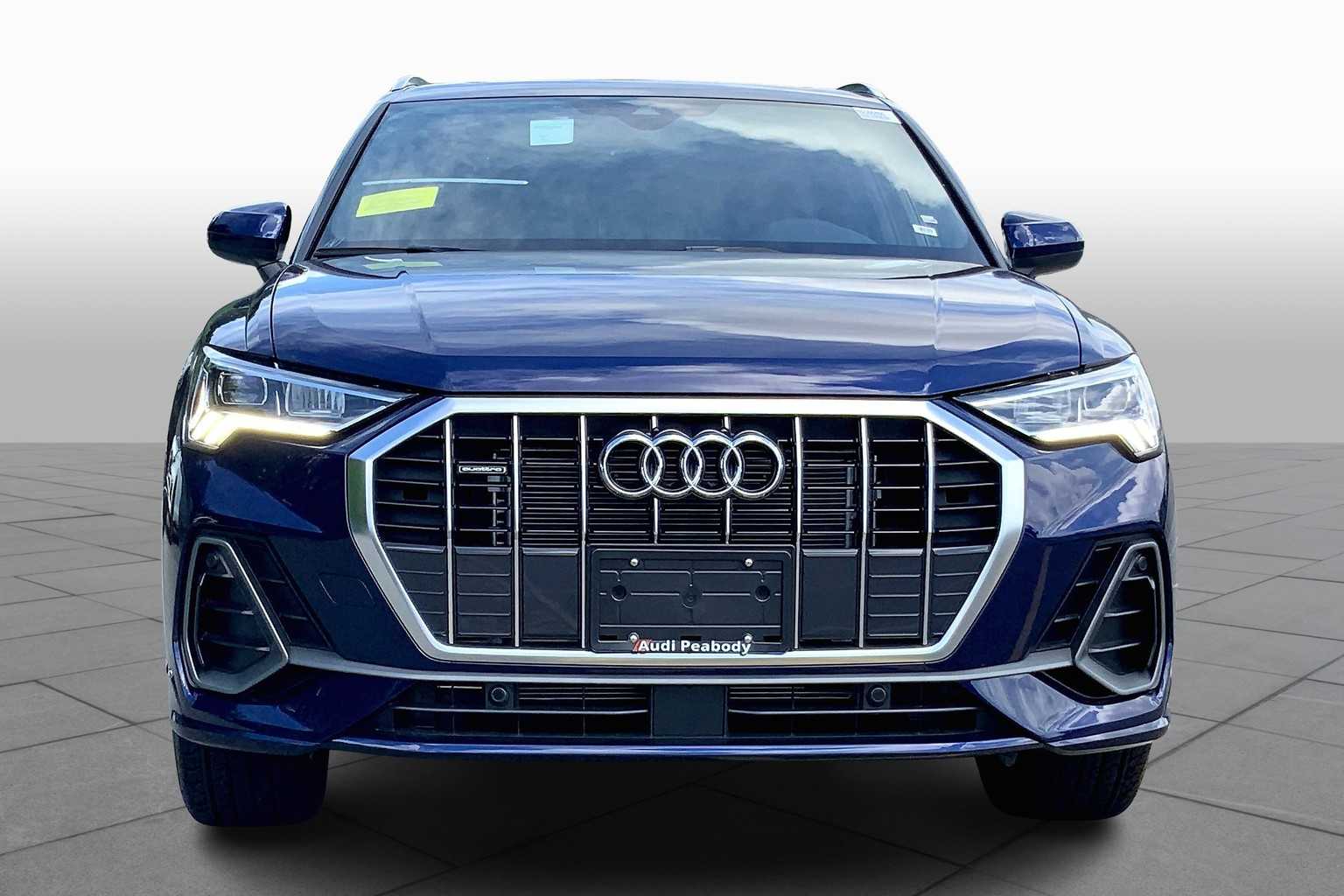 Vehicle image 2 of 19