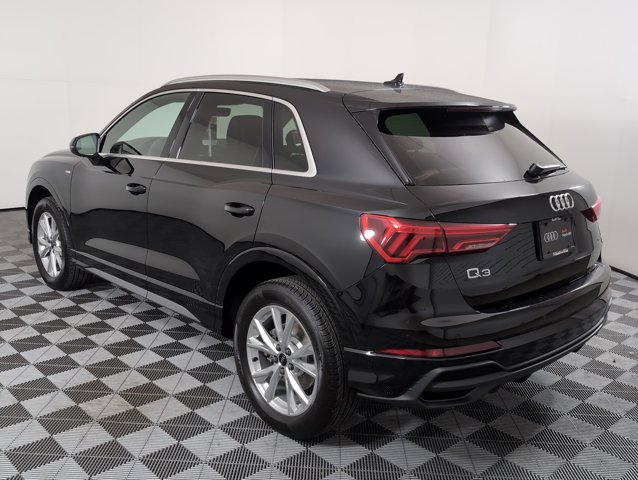 Vehicle image 6 of 28