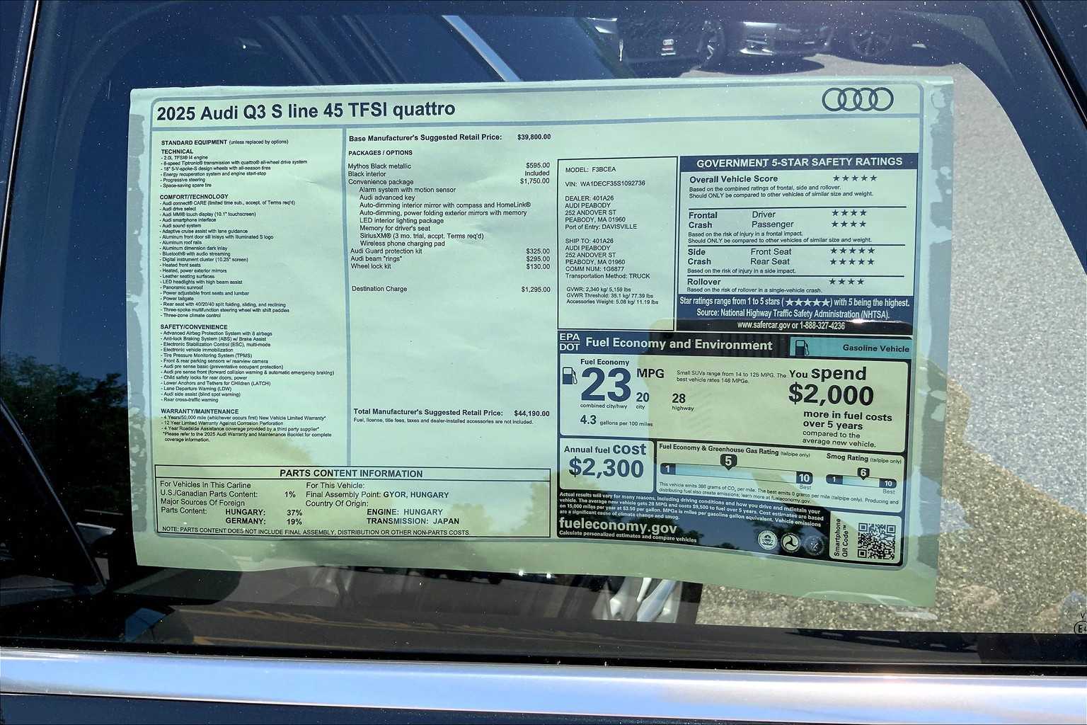 Vehicle image 18 of 19