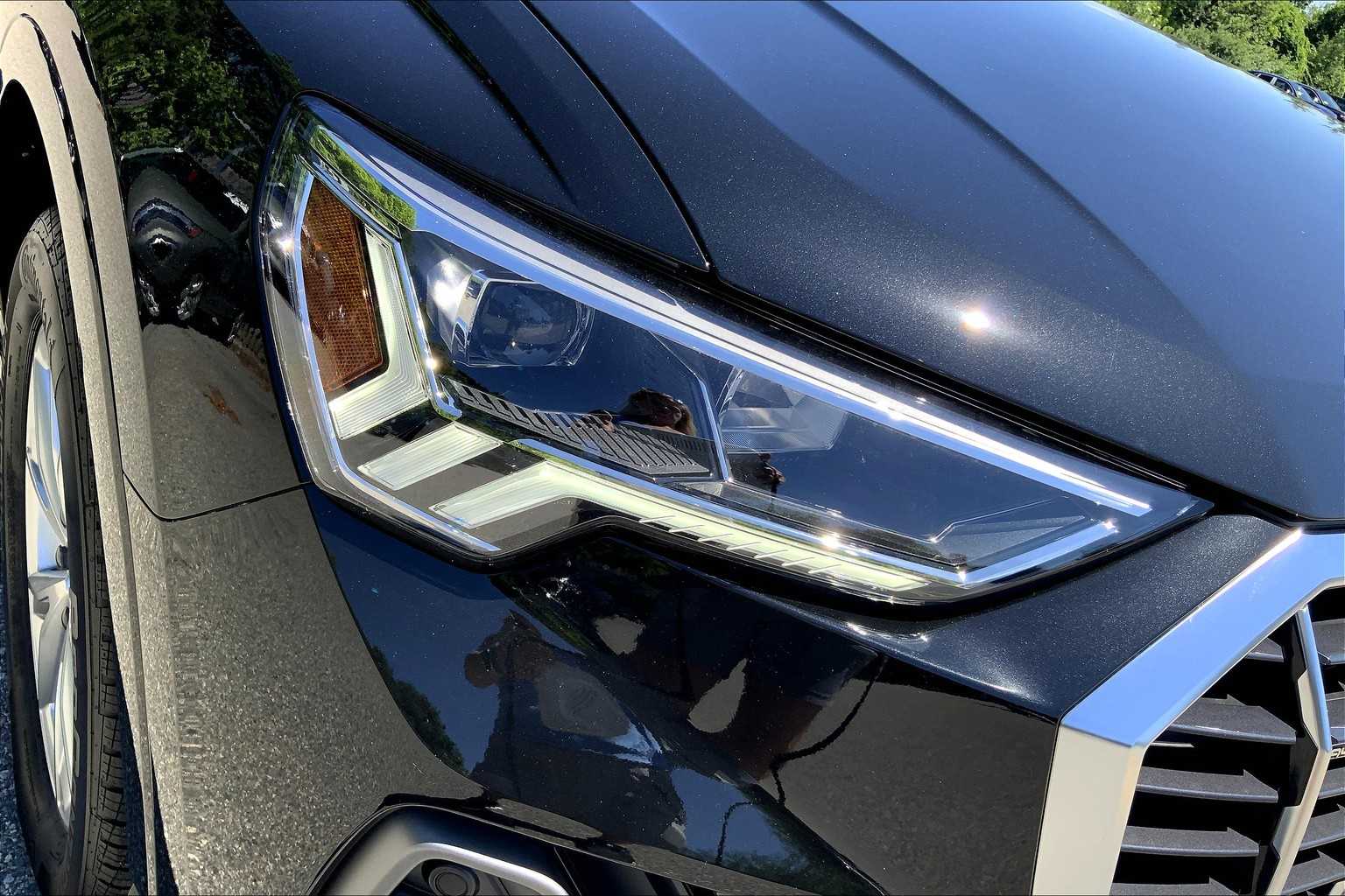 Vehicle image 19 of 19