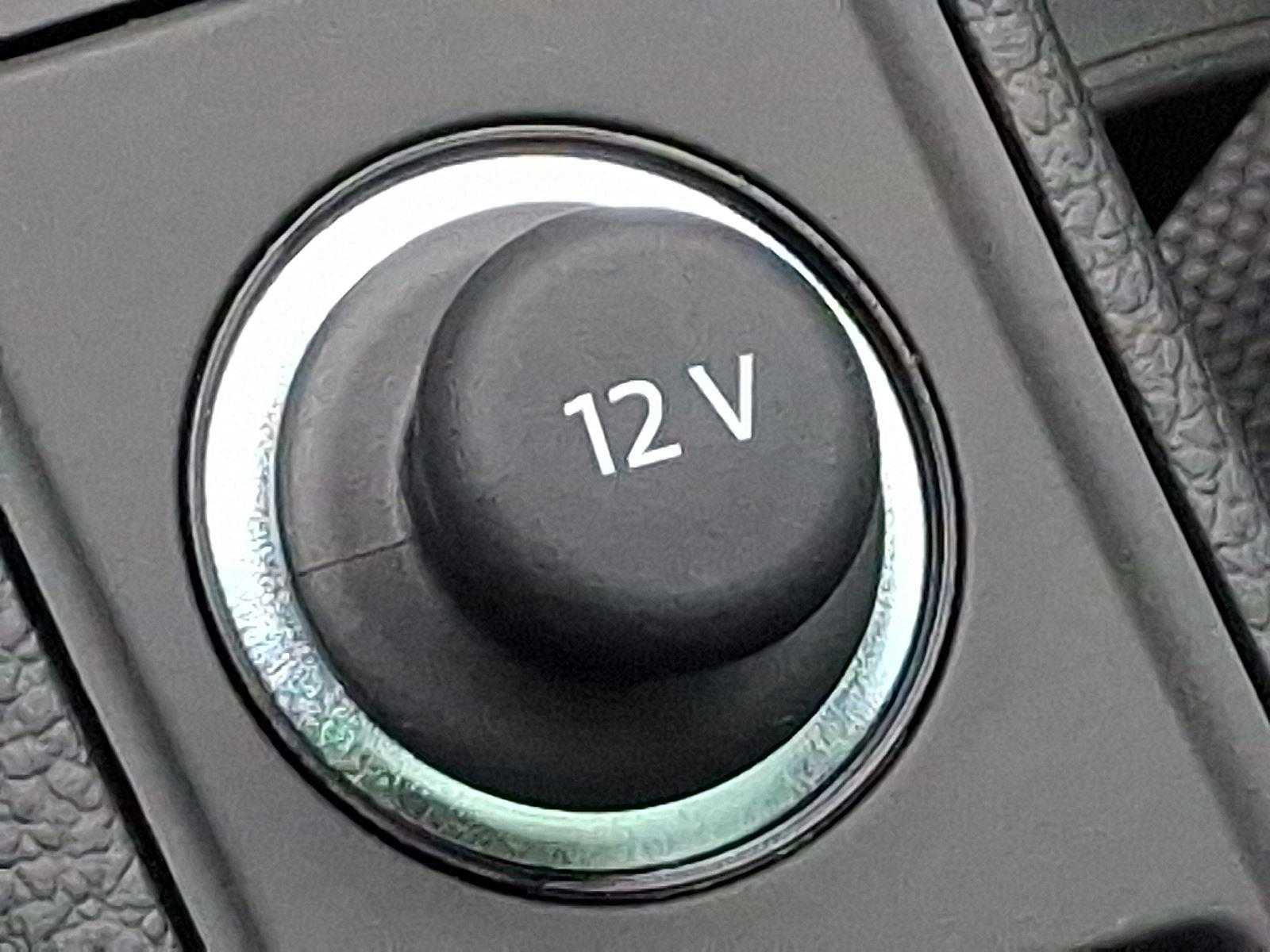 Vehicle image 16 of 26