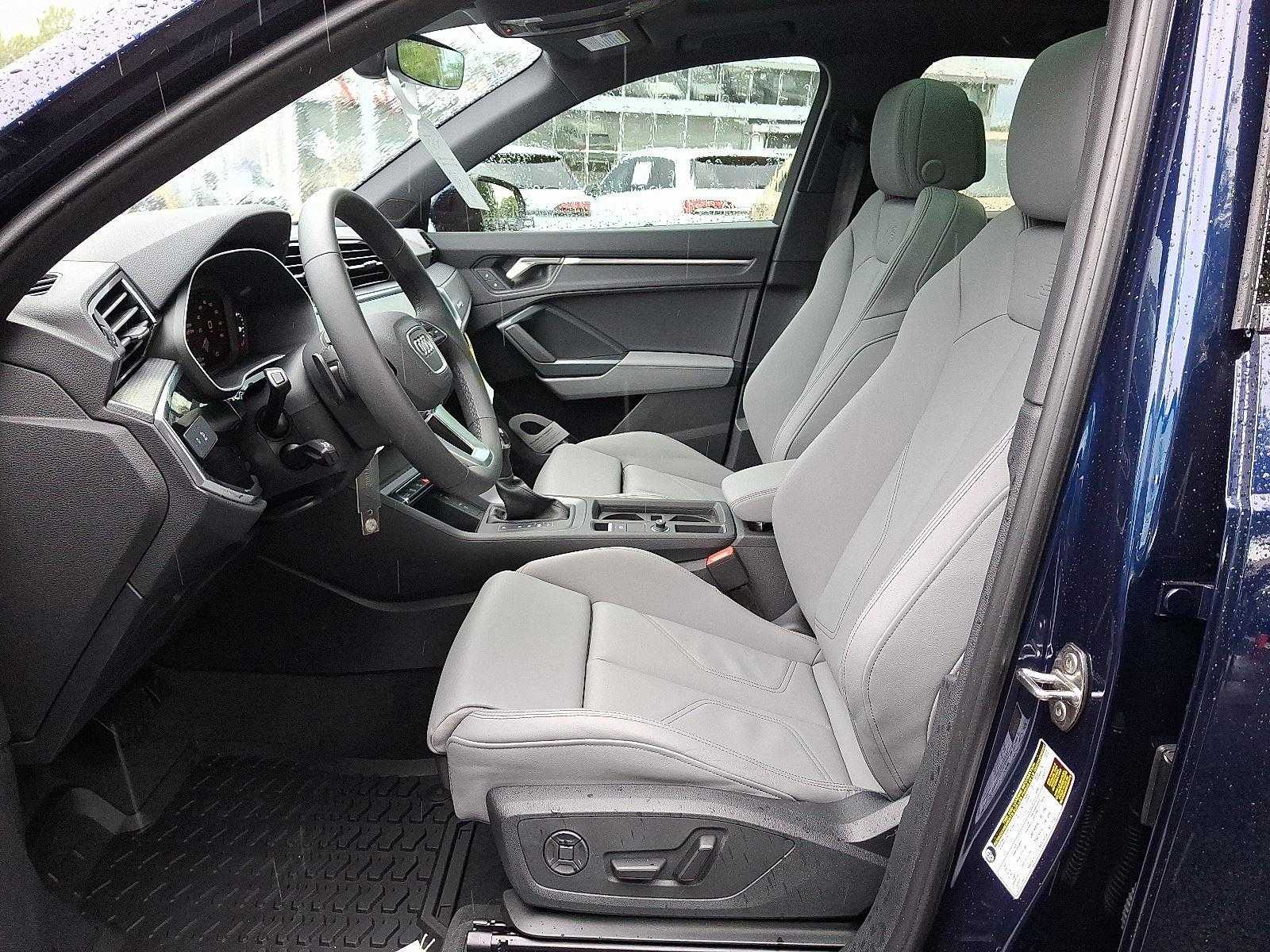 Vehicle image 9 of 26