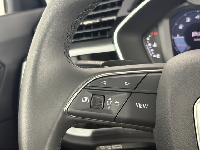 Vehicle image 27 of 27