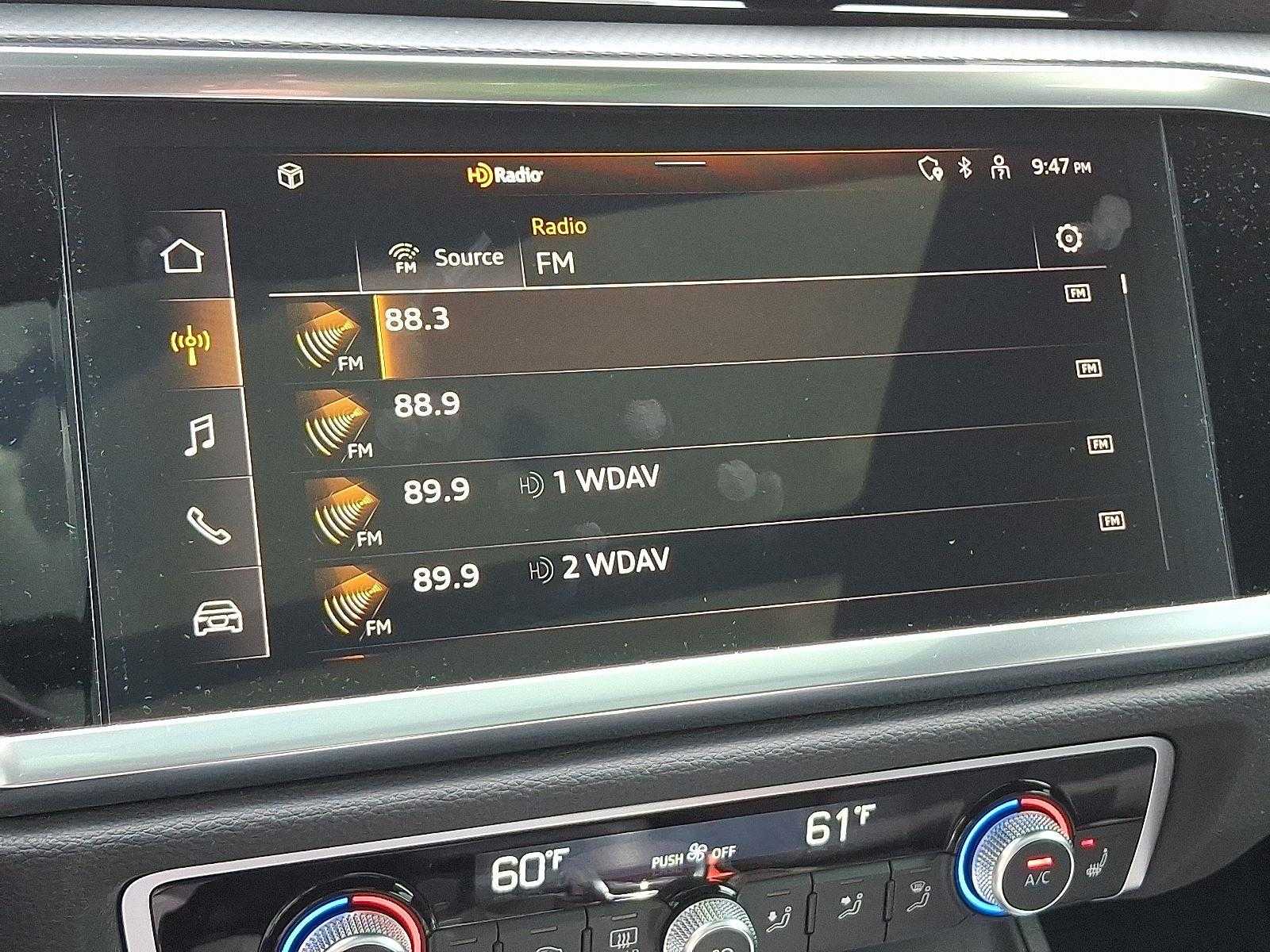 Vehicle image 16 of 24