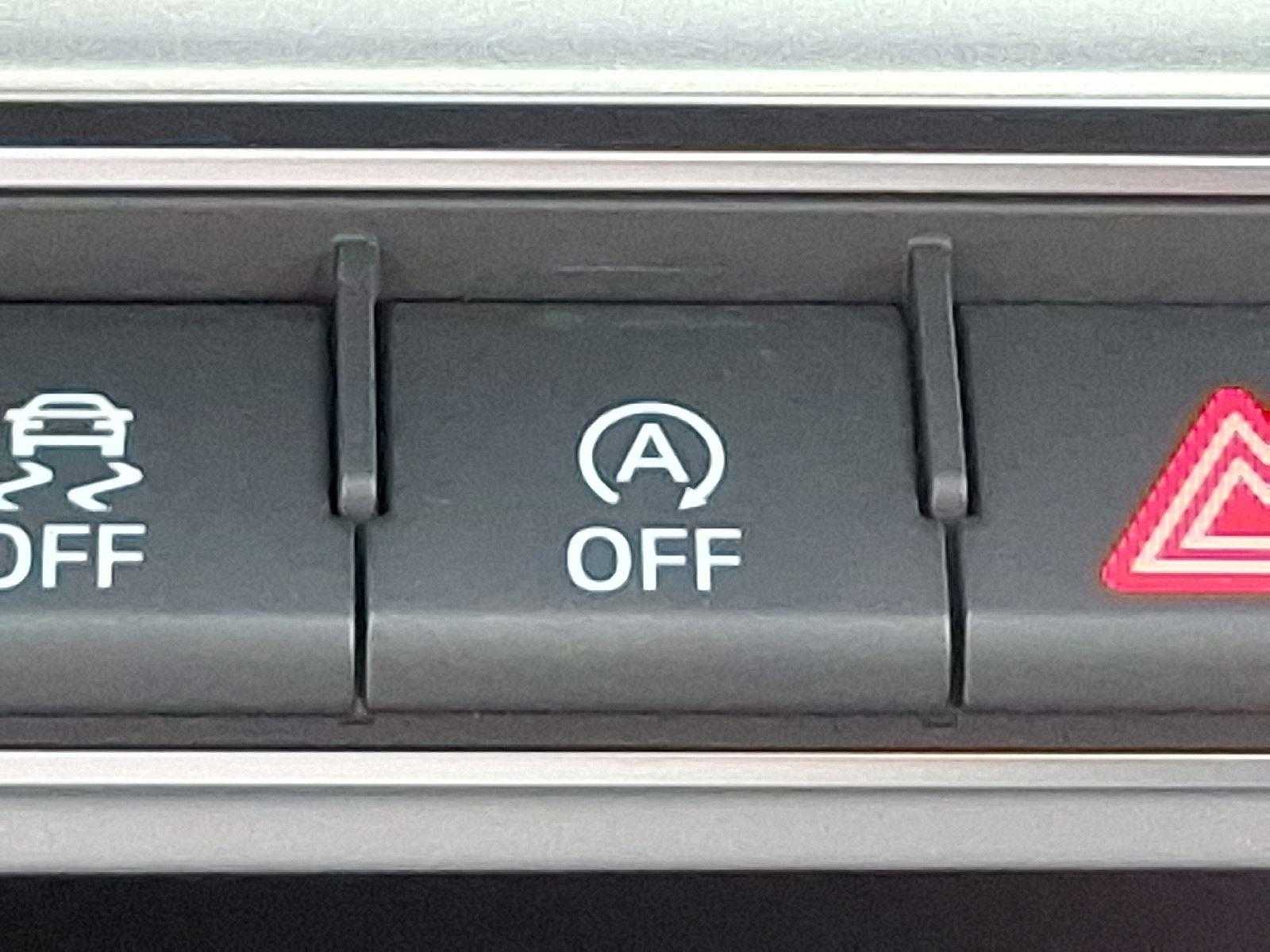 Vehicle image 20 of 24