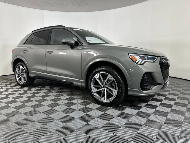 2025 Audi Q3 S Line Premium Image 3 of 40