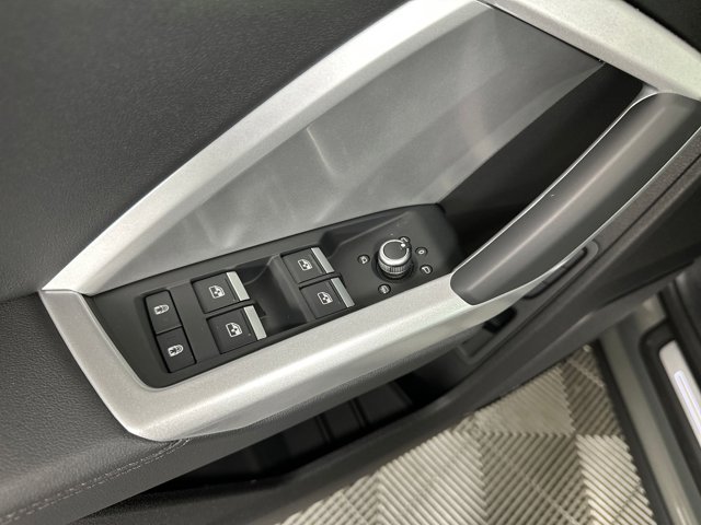 2025 Audi Q3 S Line Premium Image 38 of 40