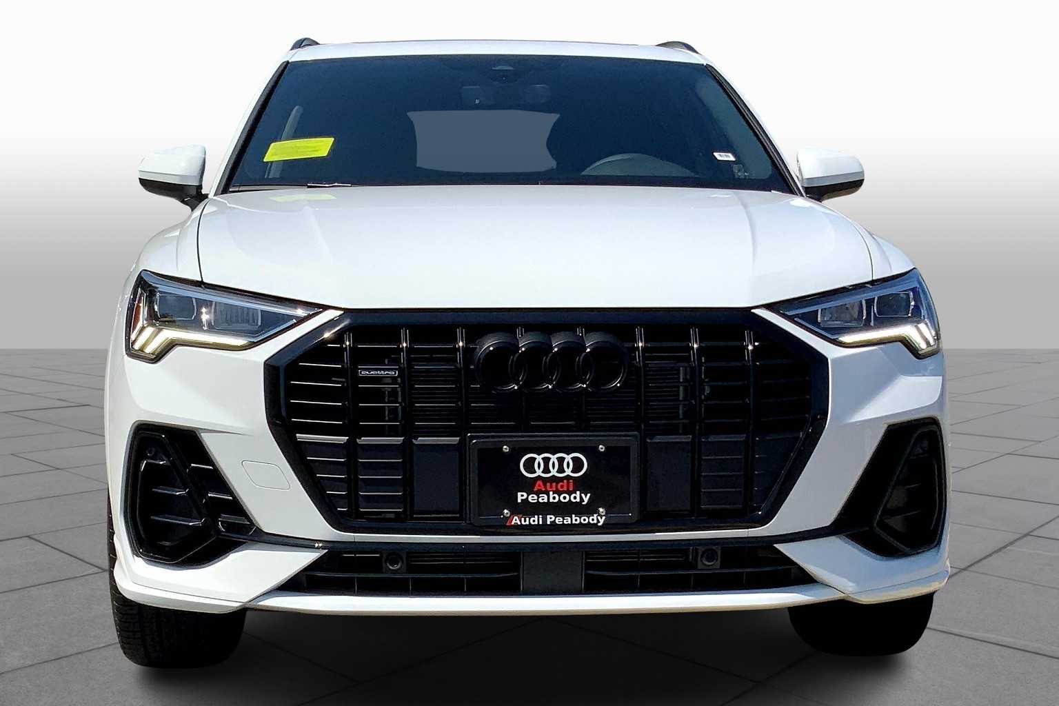 Vehicle image 2 of 18