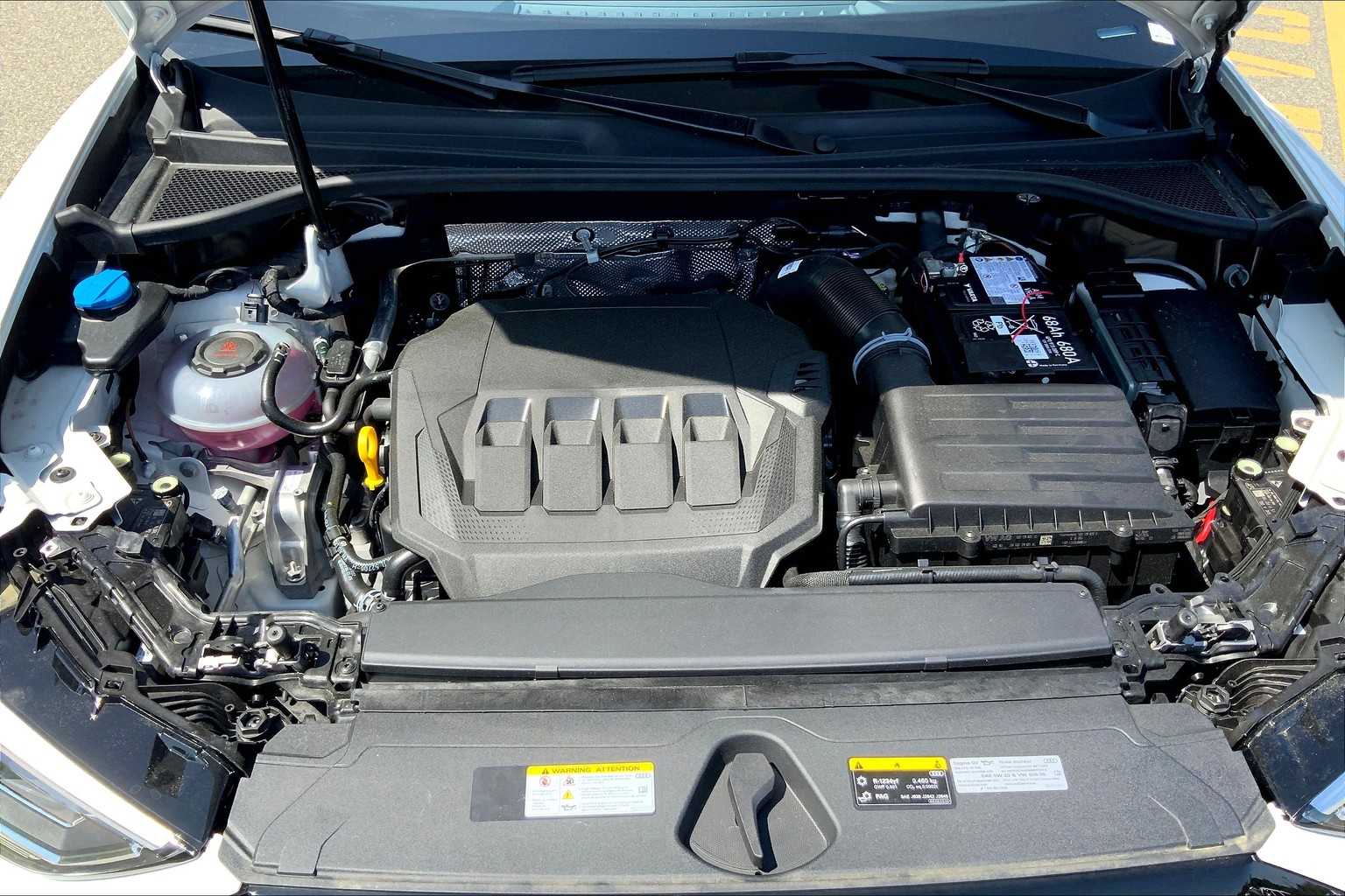 Vehicle image 6 of 18