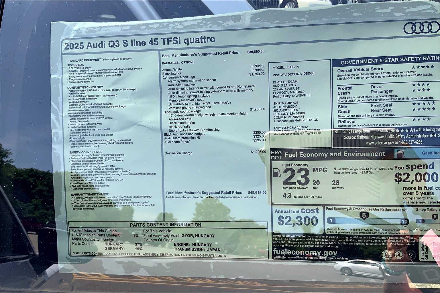 Vehicle image 16 of 18