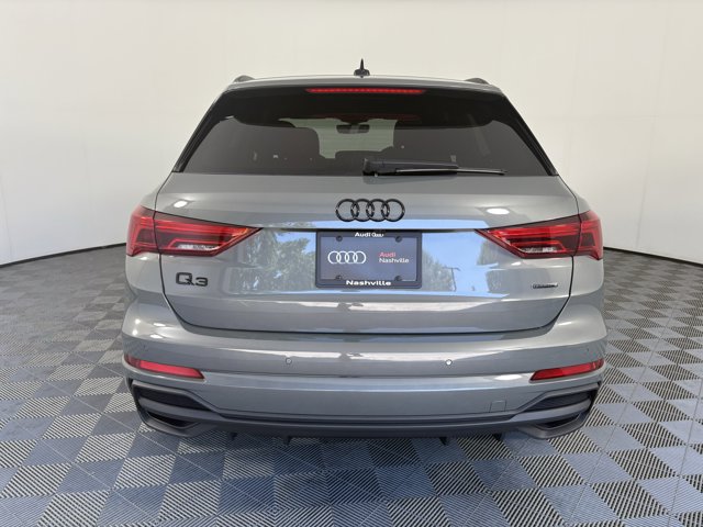 Vehicle image 6 of 28