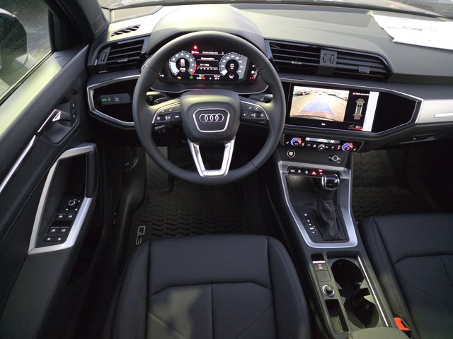 2025 Audi Q3 S Line Premium Image 7 of 12