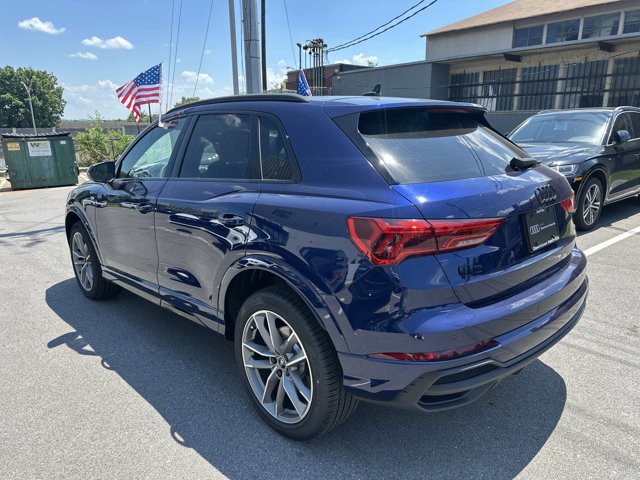 Vehicle image 5 of 27