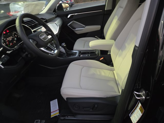 2025 Audi Q3 S Line Premium Image 7 of 12