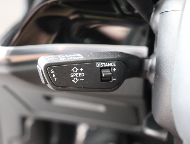 Vehicle image 29 of 35