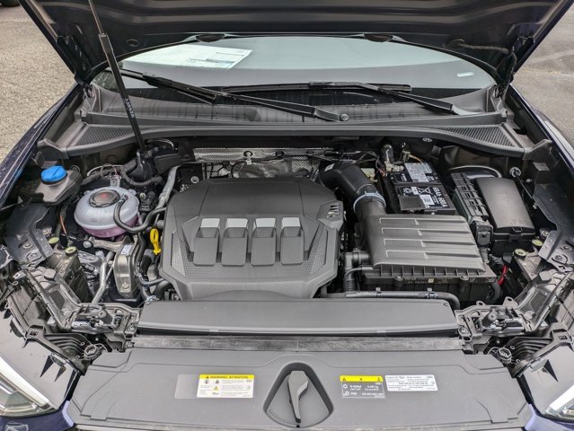 Vehicle image 9 of 33