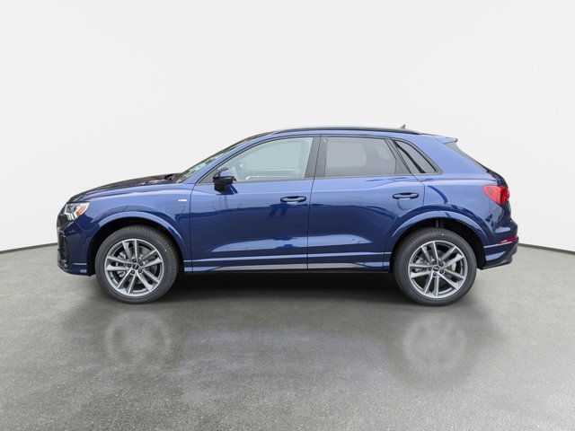 Vehicle image 8 of 33