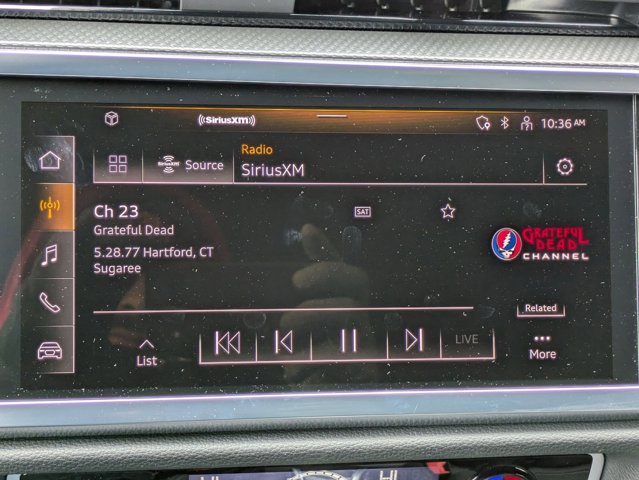 Vehicle image 23 of 33